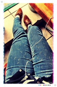 Coffee-shop-blog-post outfit.